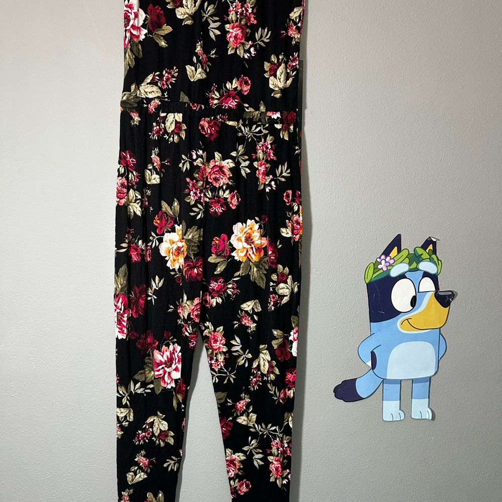 Ambiance Women’s Black Floral Jumpsuit (S) Strapless Elastic Waist. - Picture 5 of 12